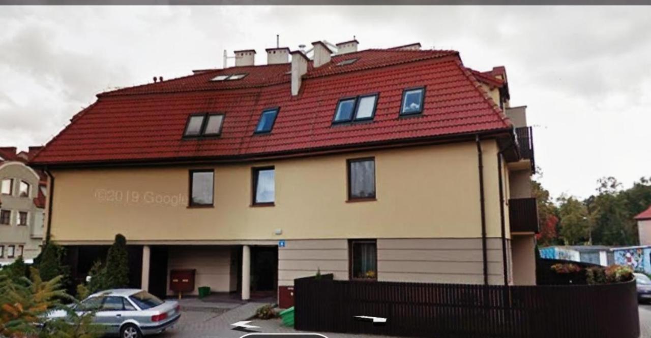 Apartament Rodzinny Z Ogrodkiem W Centrum Gizycka Gizycko Exterior photo